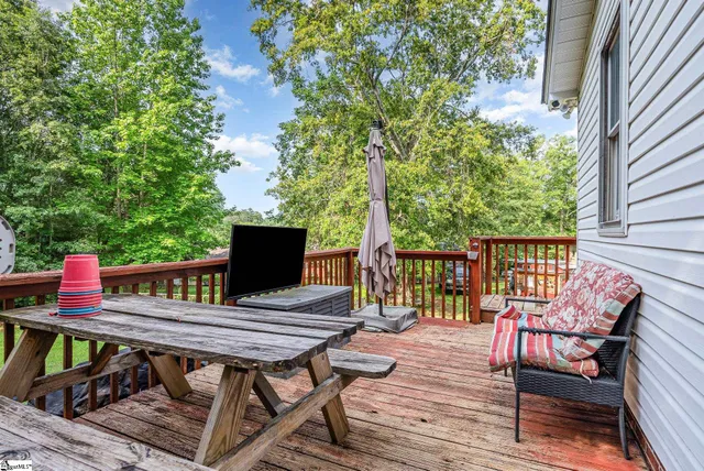 $240,000 | 7 Edgewood Street, Liberty, SC 29657