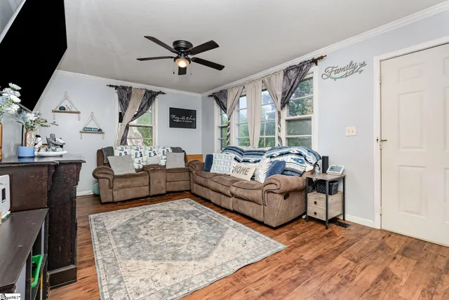 $240,000 | 7 Edgewood Street, Liberty, SC 29657