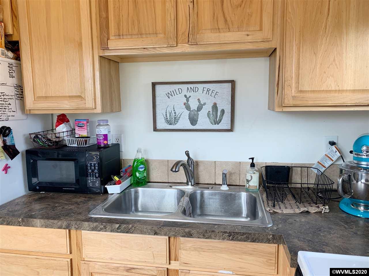 163 Southwest Jasper Street Dallas, OR 97338 - Photo 12 of 31 Gallery Image 12