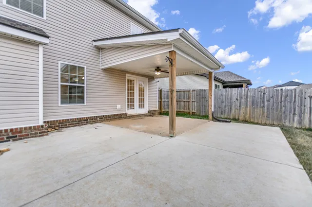 a view of a house with a garage