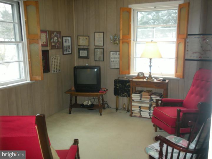 1009 Edann Road Oreland, PA 19075 - Photo 18 of 23 Bedroom 2