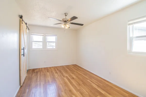 $139,900 | 133 Elgin Avenue, Levelland, TX 79336