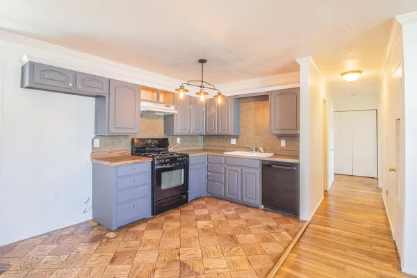 $139,900 | 133 Elgin Avenue, Levelland, TX 79336