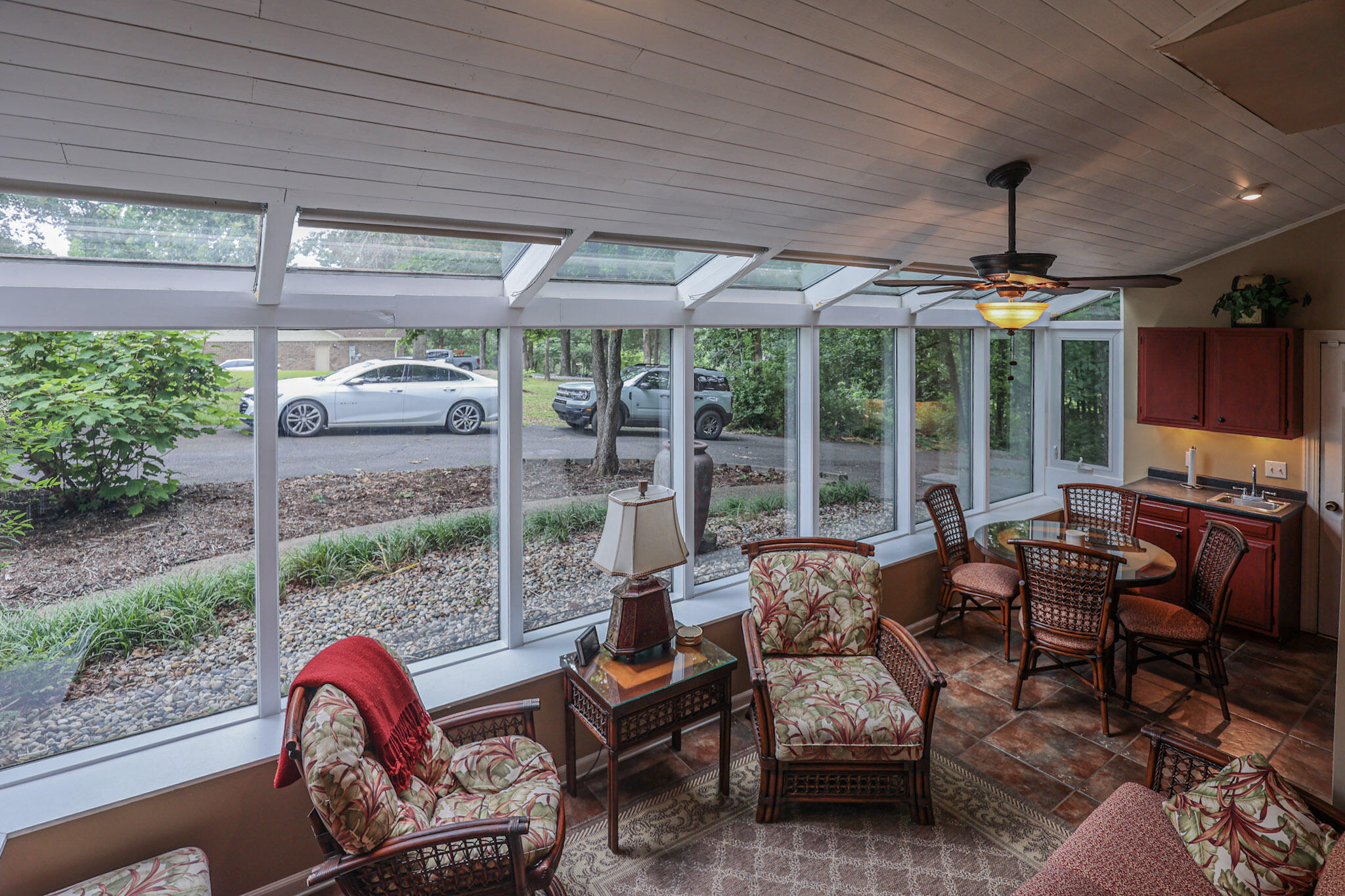 116 Delaware Road Gilbertsville, KY 42044 - Photo 28 of 47 Sun Room