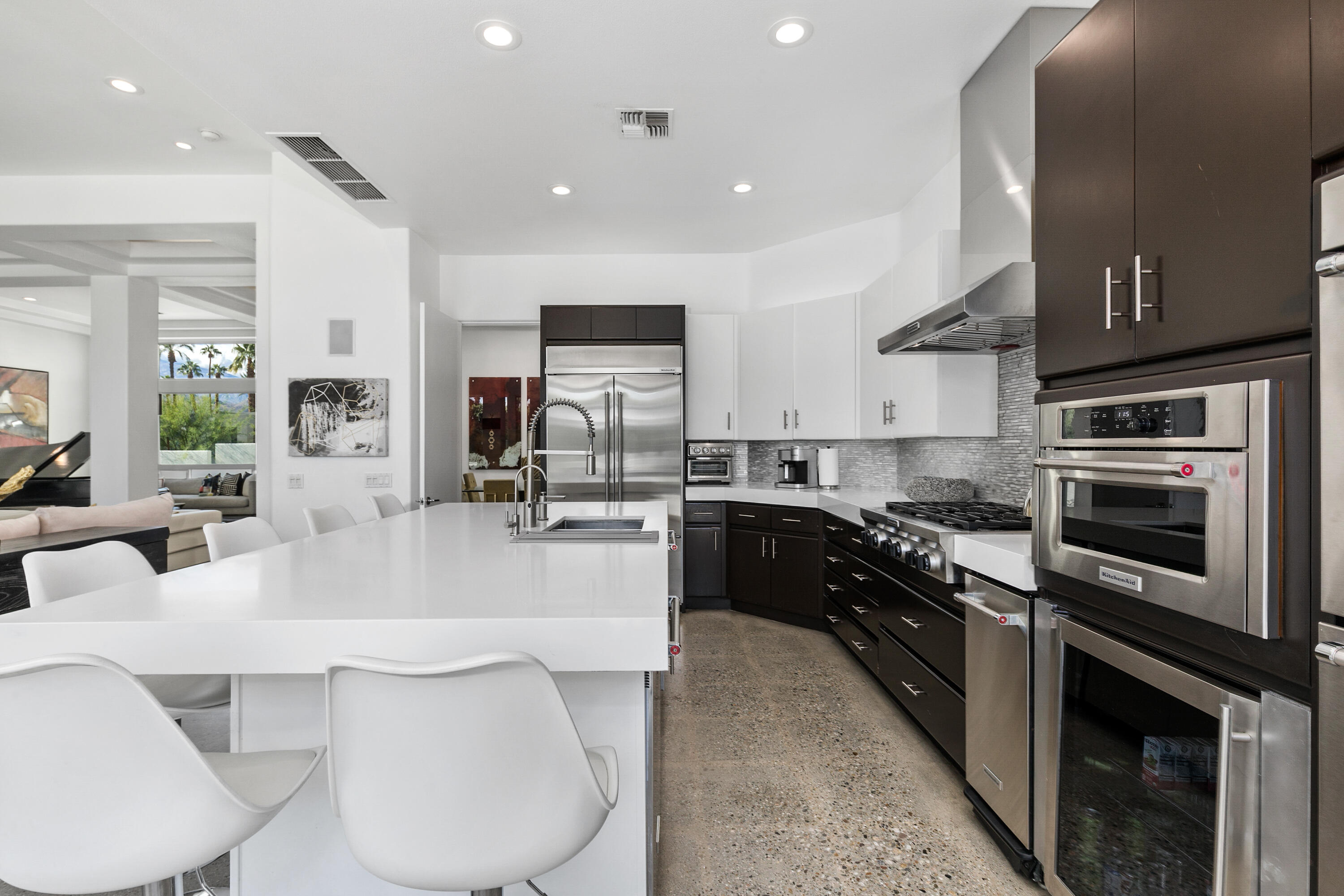 11 Sterling Place Rancho Mirage, CA 92270 - Photo 19 of 47 22_10940849_155431_155431-EI-120