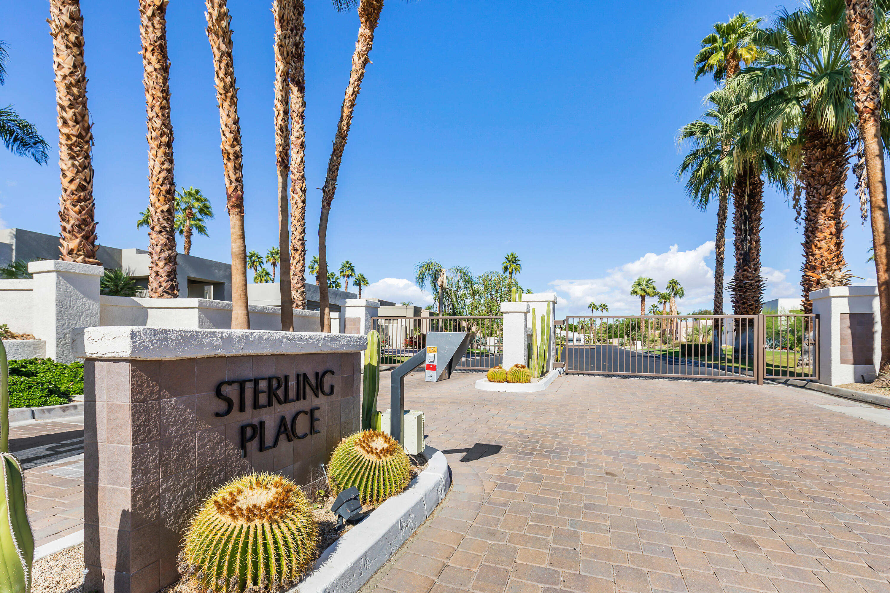 11 Sterling Place Rancho Mirage, CA 92270 - Photo 46 of 47 46_10940871_155431_155431-EI-143