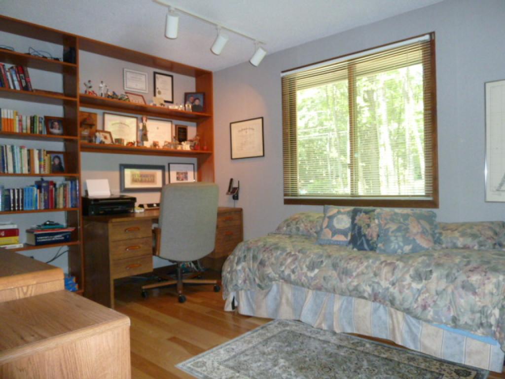 12 Roy Road Hooksett, NH 03106 - Photo 12 of 26