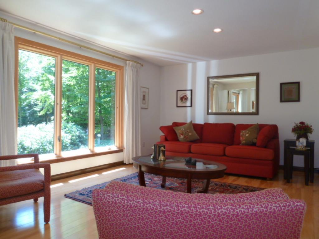 12 Roy Road Hooksett, NH 03106 - Photo 7 of 26