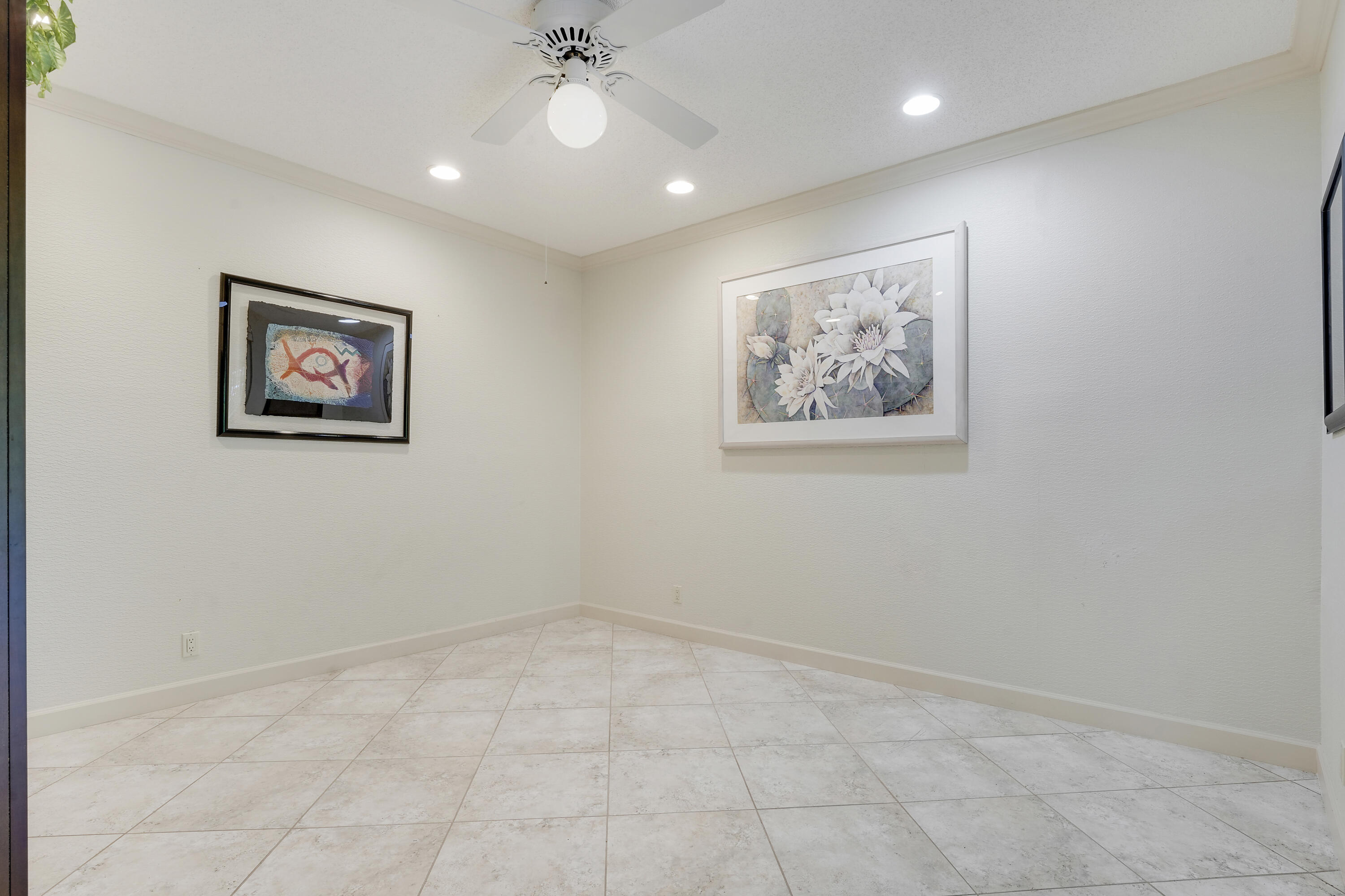 7599 Cinebar Drive, Unit 36U Boca Raton, FL 33433 - Photo 13 of 26 Den,Office