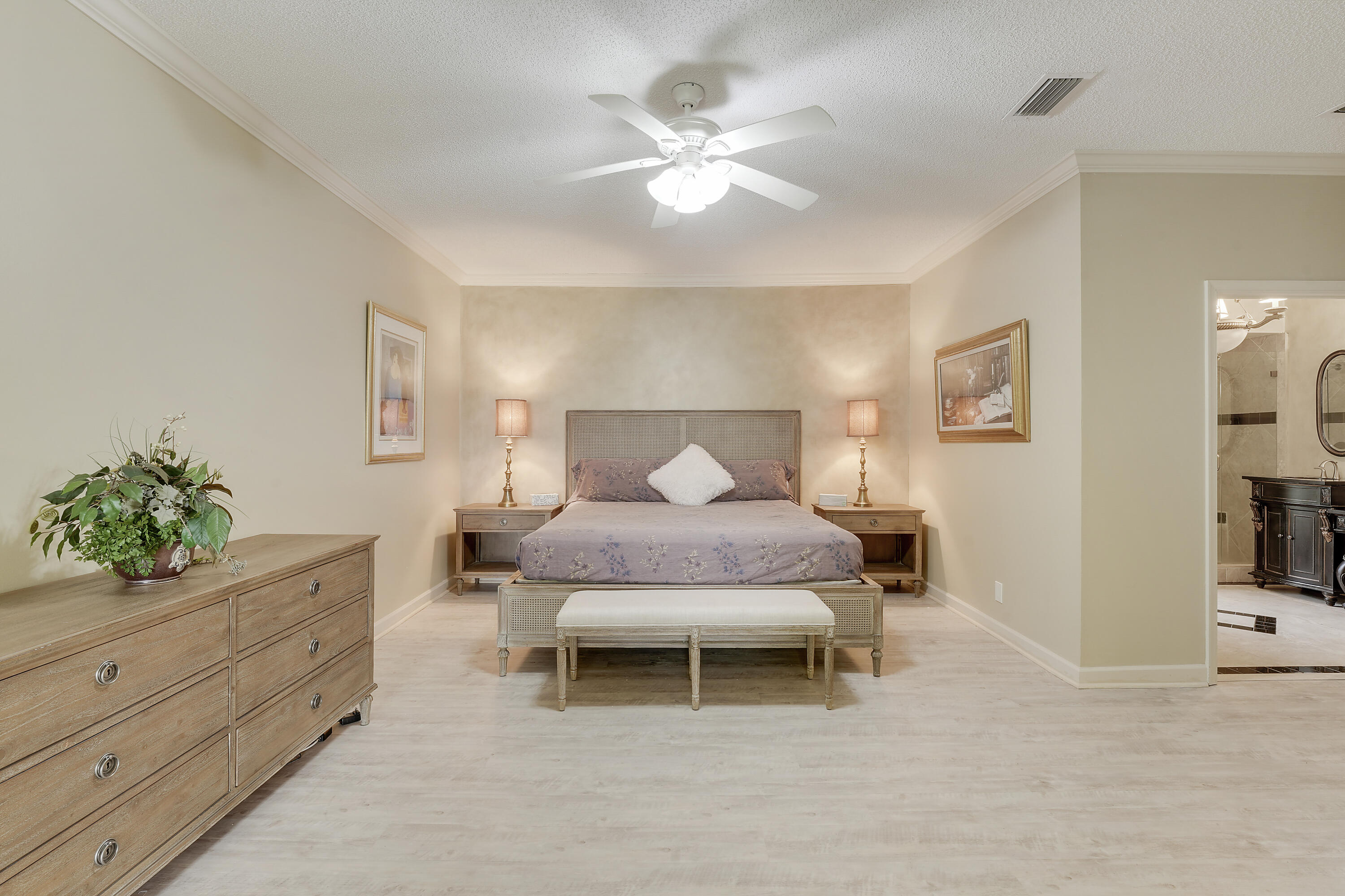 7599 Cinebar Drive, Unit 36U Boca Raton, FL 33433 - Photo 15 of 26 Primary -2