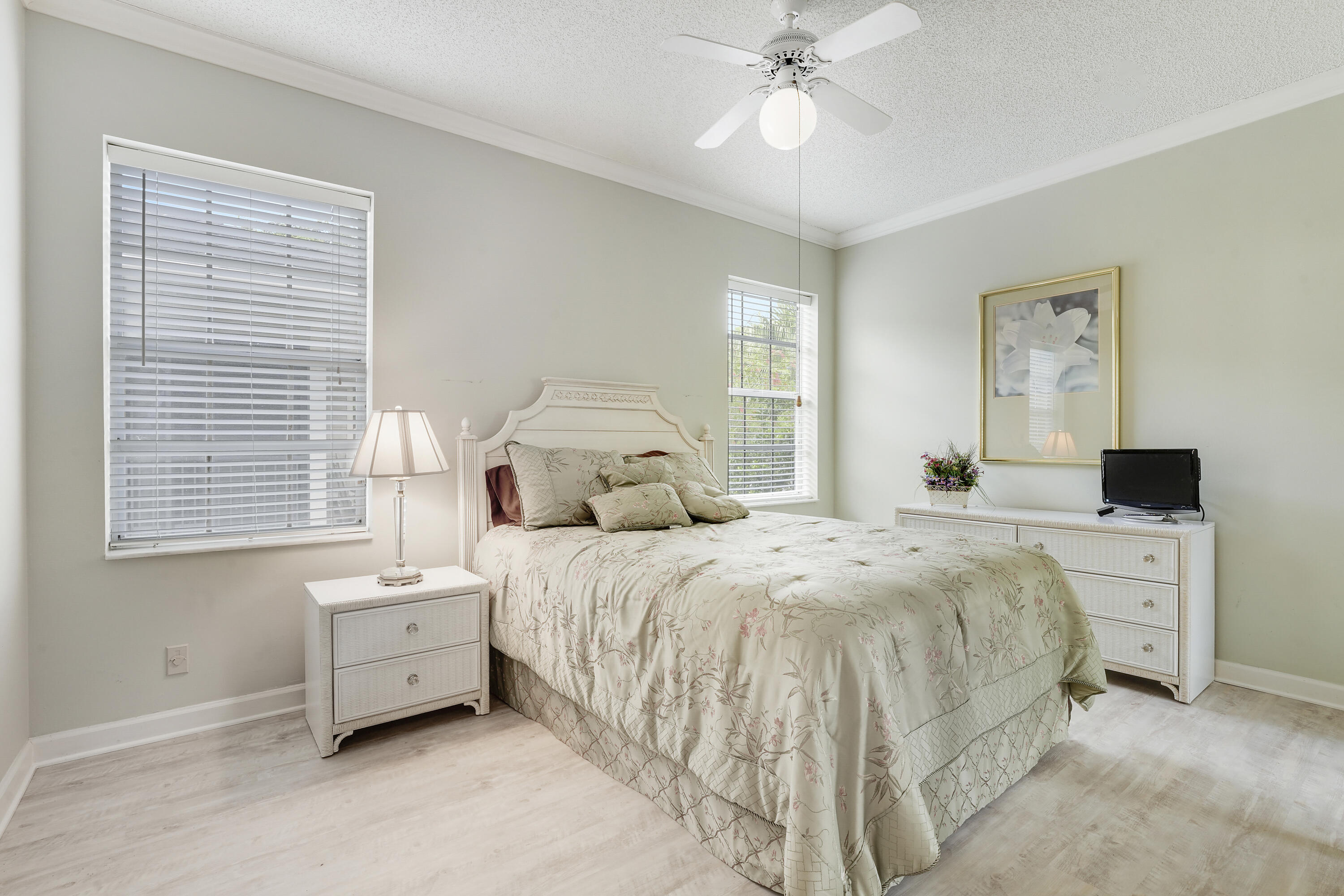 7599 Cinebar Drive, Unit 36U Boca Raton, FL 33433 - Photo 20 of 26 Guest Bd