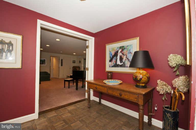 2601 Old Court Road Baltimore, MD 21208 - Photo 2 of 30 Foyer