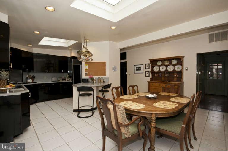 2601 Old Court Road Baltimore, MD 21208 - Photo 5 of 30 Kitchen 1