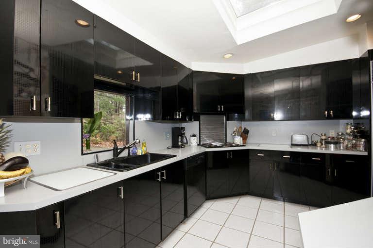 2601 Old Court Road Baltimore, MD 21208 - Photo 7 of 30 View of Food Prep Area