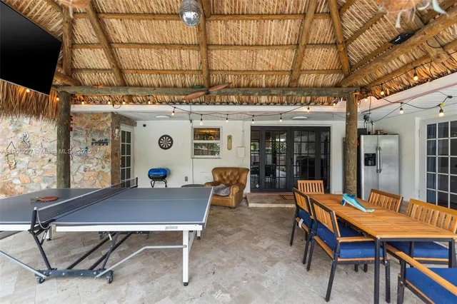 $775,000 | 1220 East Hawthorne Circle, Hollywood, FL 33021