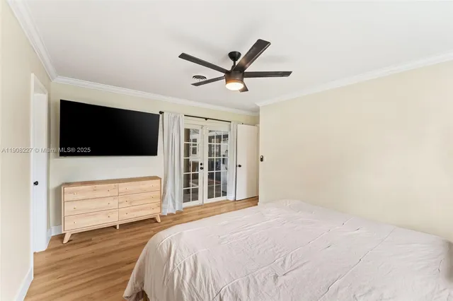 $775,000 | 1220 East Hawthorne Circle, Hollywood, FL 33021