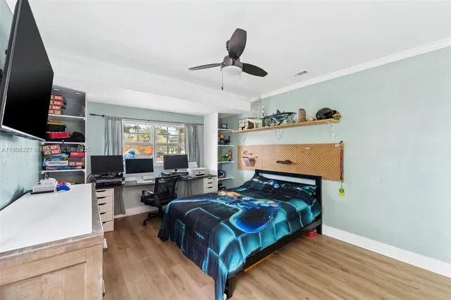 $775,000 | 1220 East Hawthorne Circle, Hollywood, FL 33021