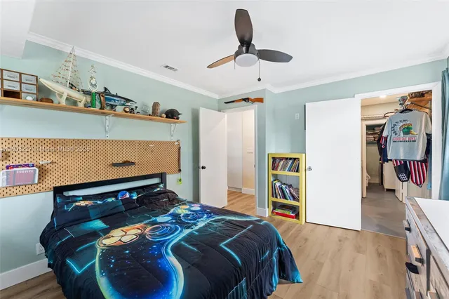 $775,000 | 1220 East Hawthorne Circle, Hollywood, FL 33021