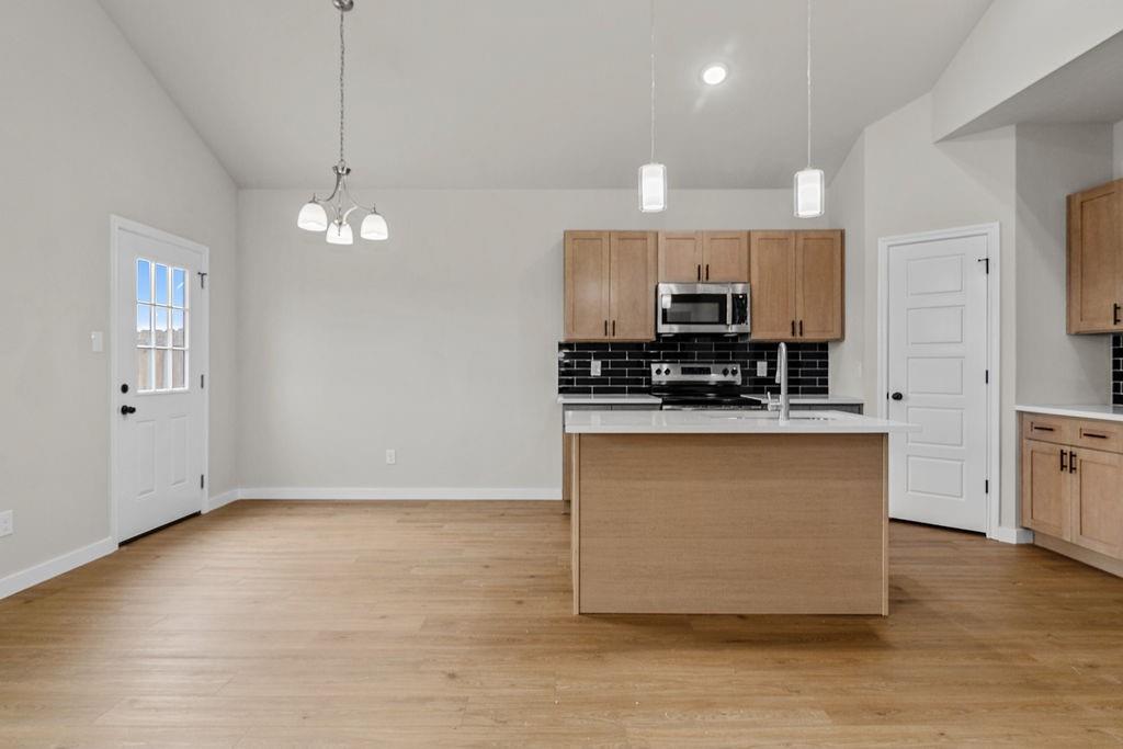 10516 Ruffin Drive Fort Worth, TX 76131 - Photo 13 of 27