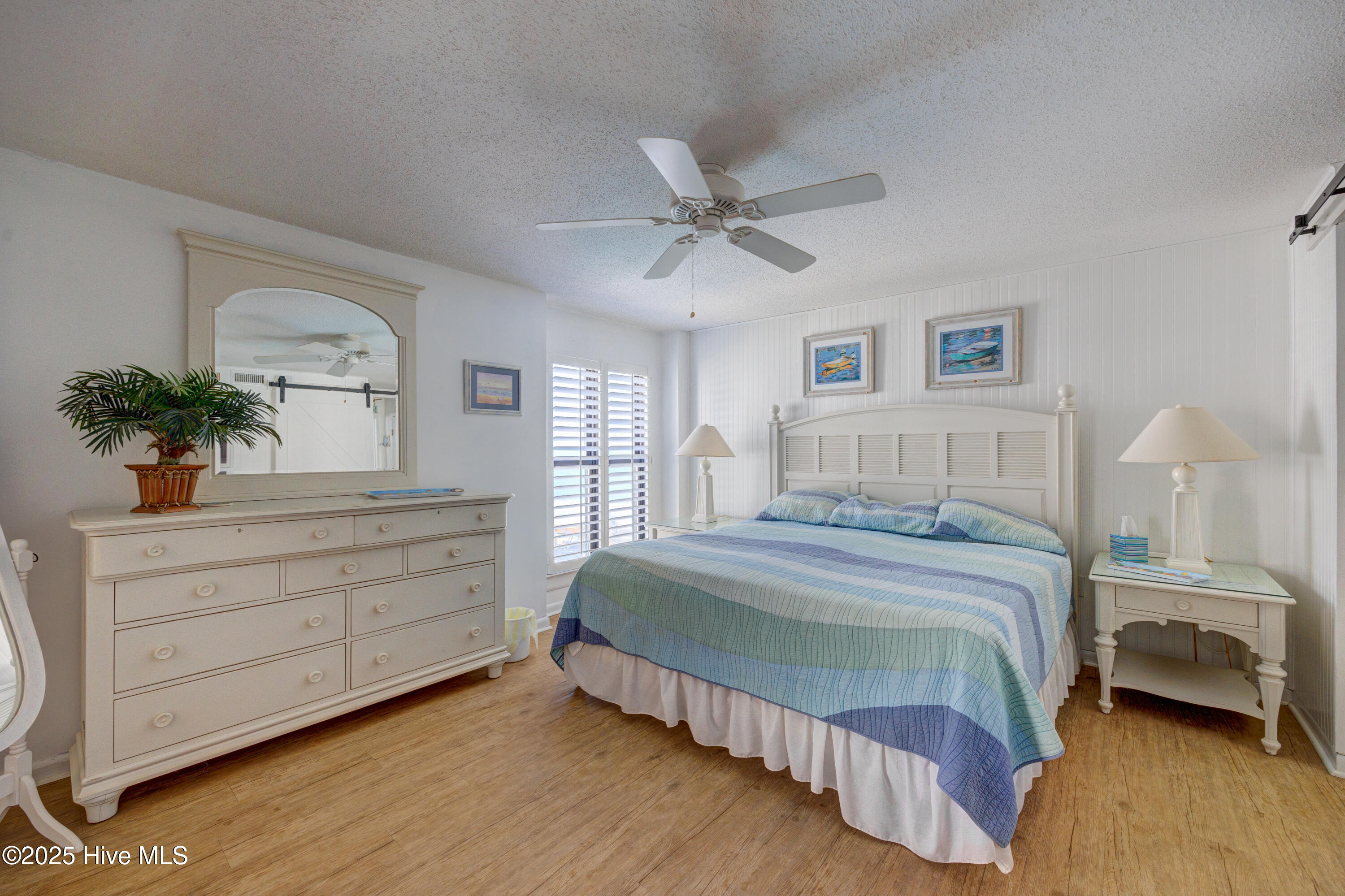 1505 Salter Path Road, Unit 435 Indian Beach, NC 28512 - Photo 16 of 29 Primary Bedroom