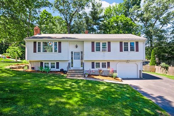 17 Brookfield Road Milford, MA 01757 - Photo 1 of 29 Gallery Image 1