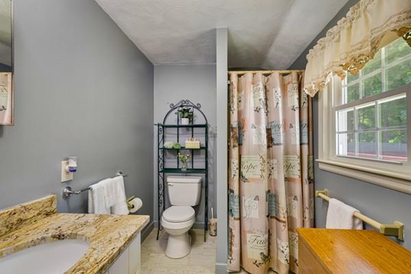 17 Brookfield Road Milford, MA 01757 - Photo 17 of 29 Gallery Image 17