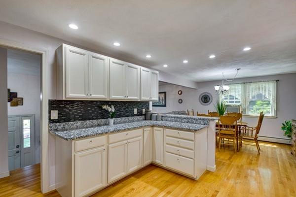 17 Brookfield Road Milford, MA 01757 - Photo 7 of 29 Gallery Image 7