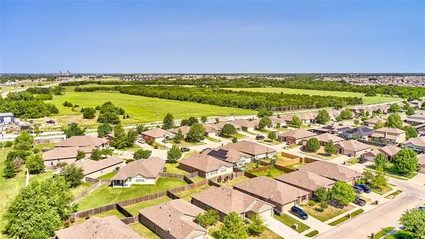 $1,995 | 704 Cedar Cove Drive, Princeton, TX 75407