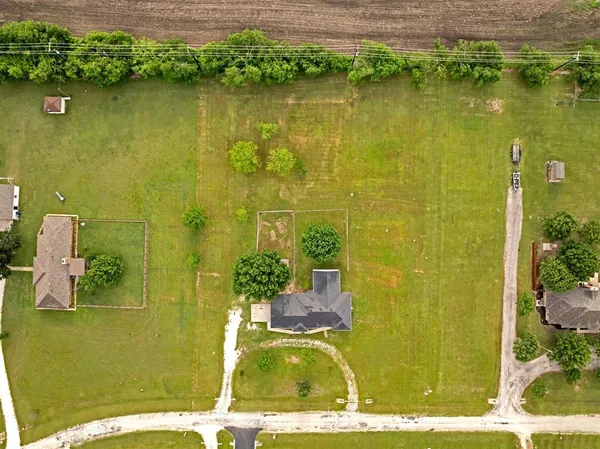 $470,000 | 11345 Jennifer Circle, Sanger, TX 76266