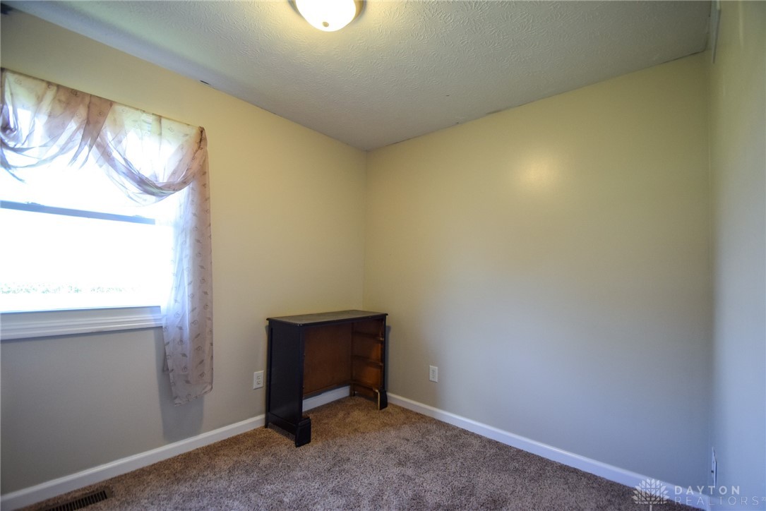 2753 Kite Road St. Paris, OH 43072 - Photo 26 of 36 Gallery Image 26