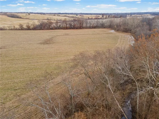 $438,400 | 65 & Creek, Carrollton, MO 64633