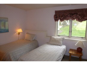 22 Paradise Way, Unit 22 Warren, VT 05674 - Photo 14 of 17 Gallery Image 14