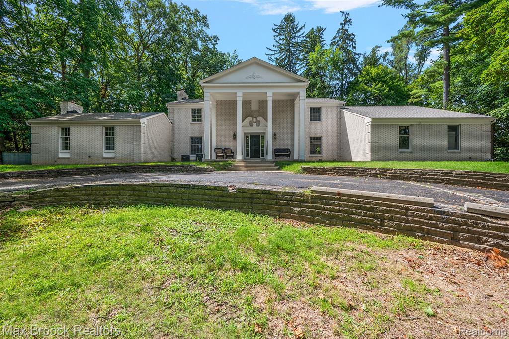 469 Goodhue Road Bloomfield Hills, MI 48304 - Photo 1 of 1 Gallery Image 1