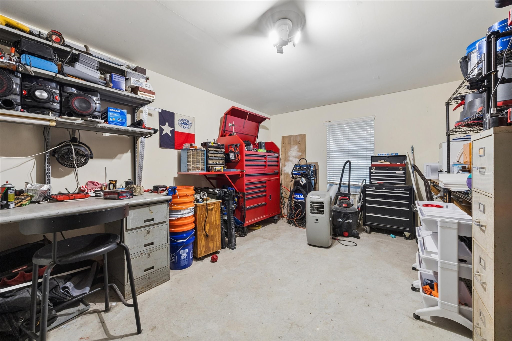 2450 Sullivan Lane Dickinson, TX 77539 - Photo 15 of 18