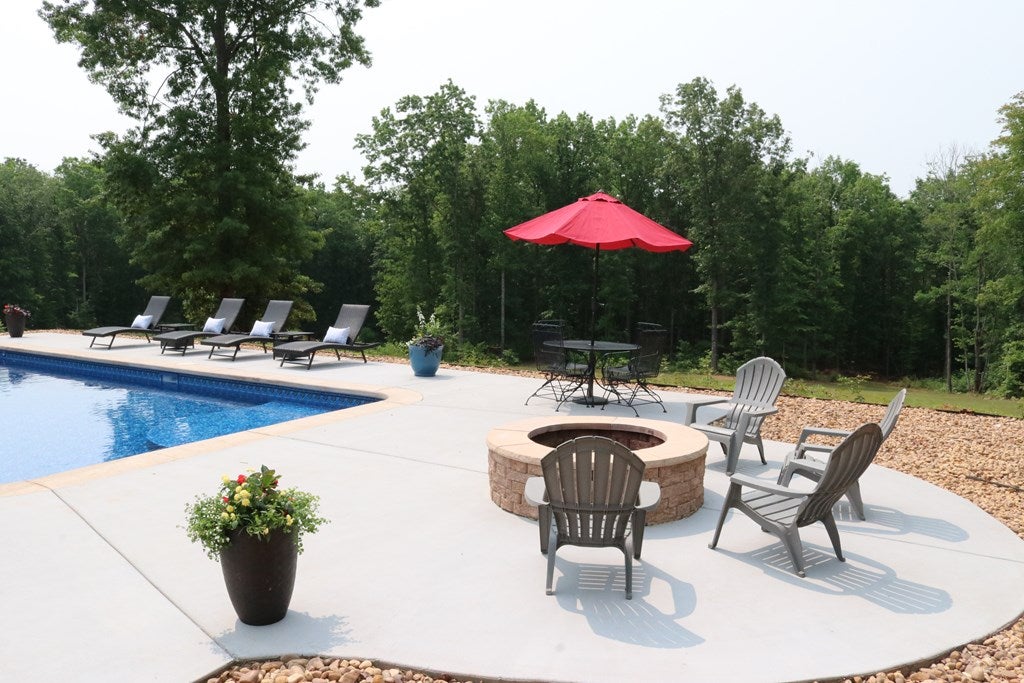 949 Midland Road Wingina, VA 24599 - Photo 32 of 40 Gallery Image 32