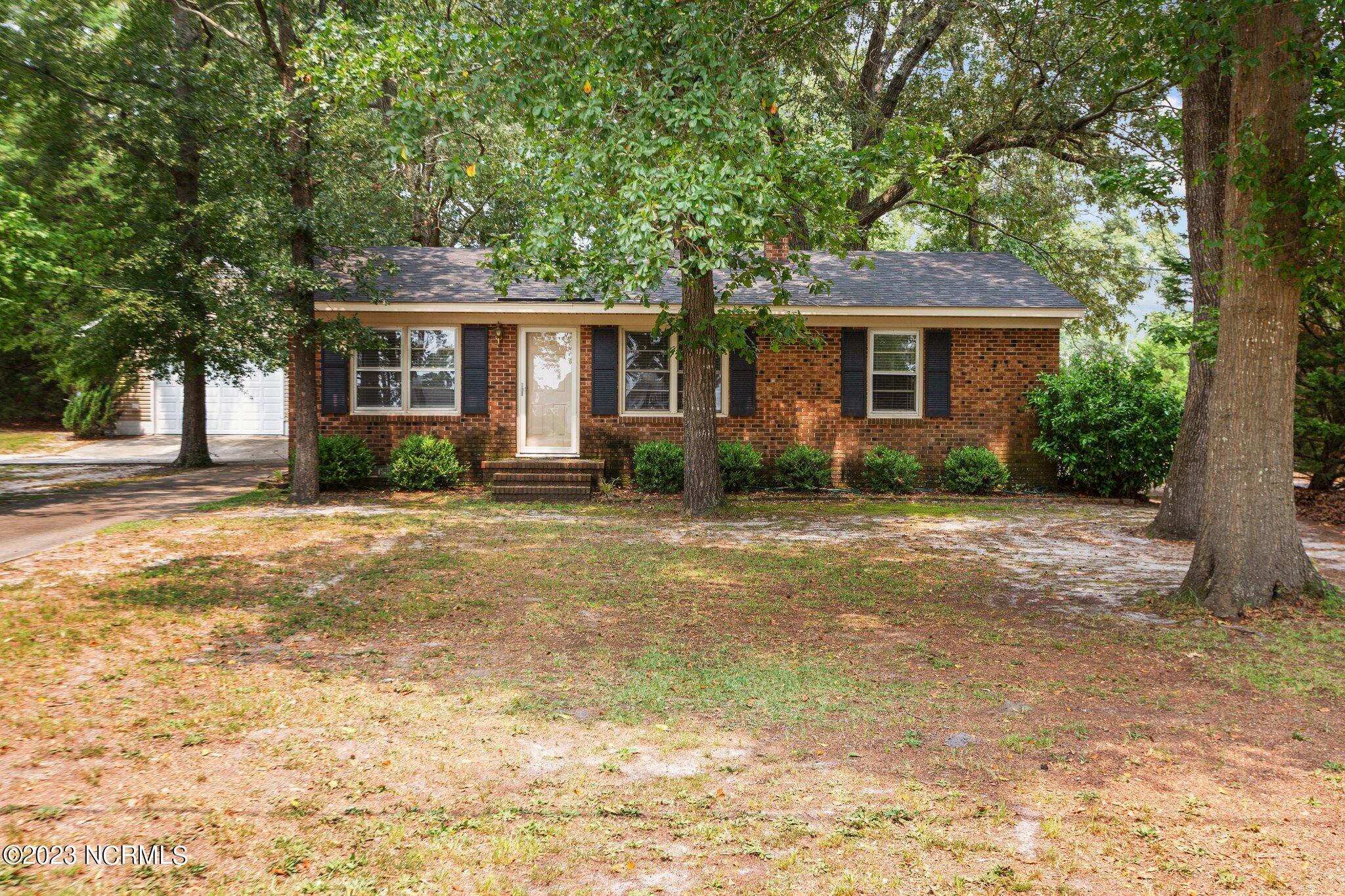 501 Firetower Road La Grange, NC 28551 - Photo 1 of 36 1-web-or-mls-_S0A1612