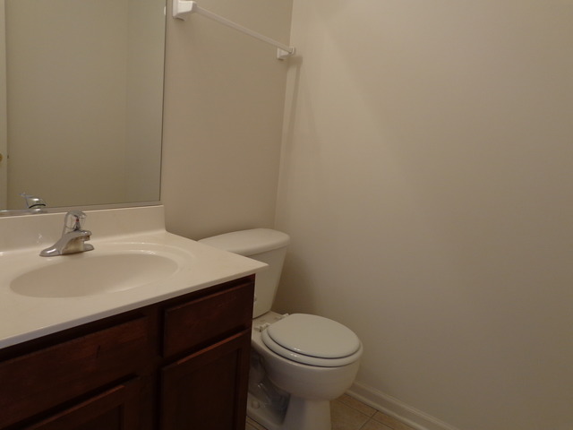 654 South Rosehall Lane Round Lake, IL 60073 - Photo 13 of 14