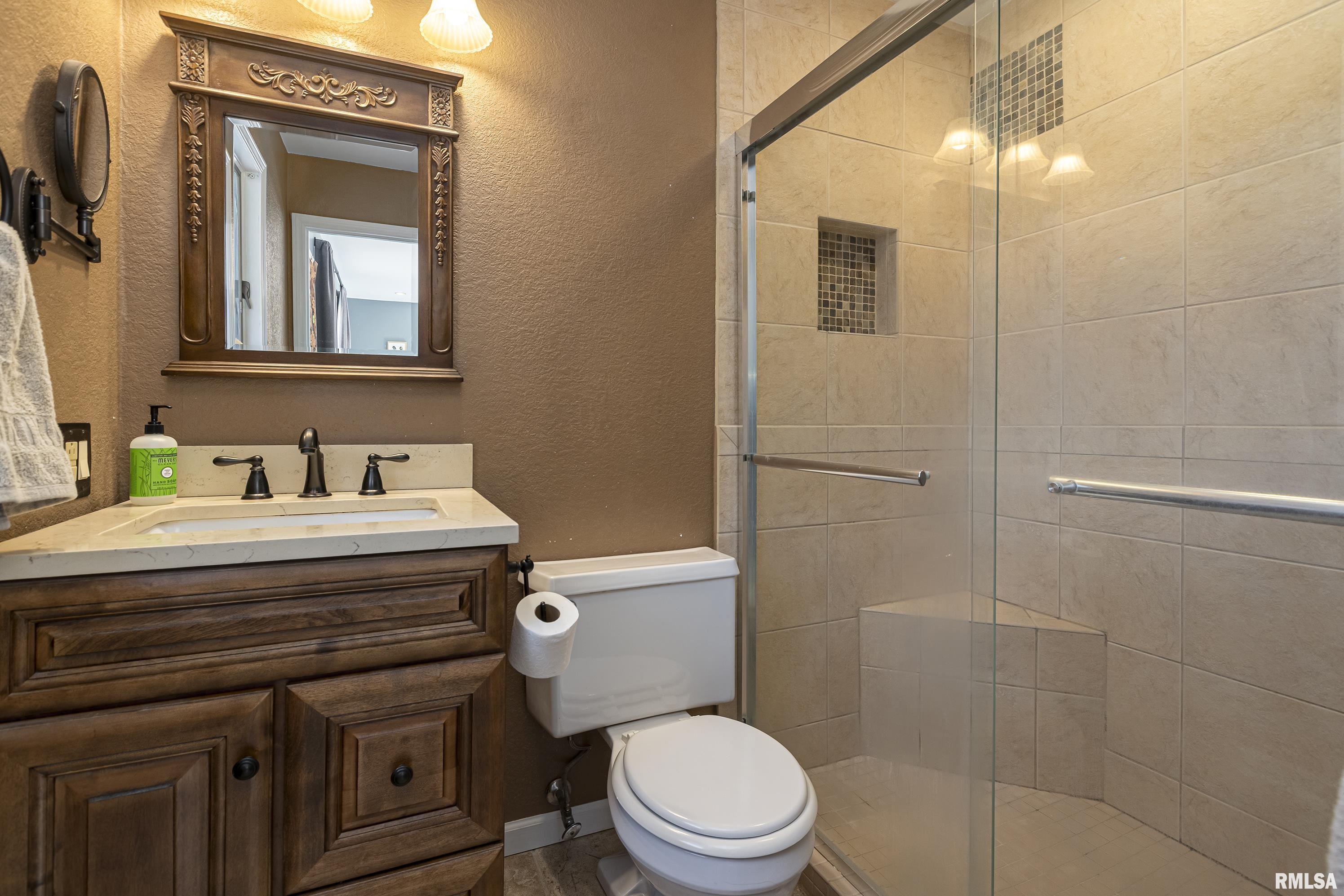 2515 Casper Church Road Cobden, IL 62920 - Photo 15 of 37 Gallery Image 15