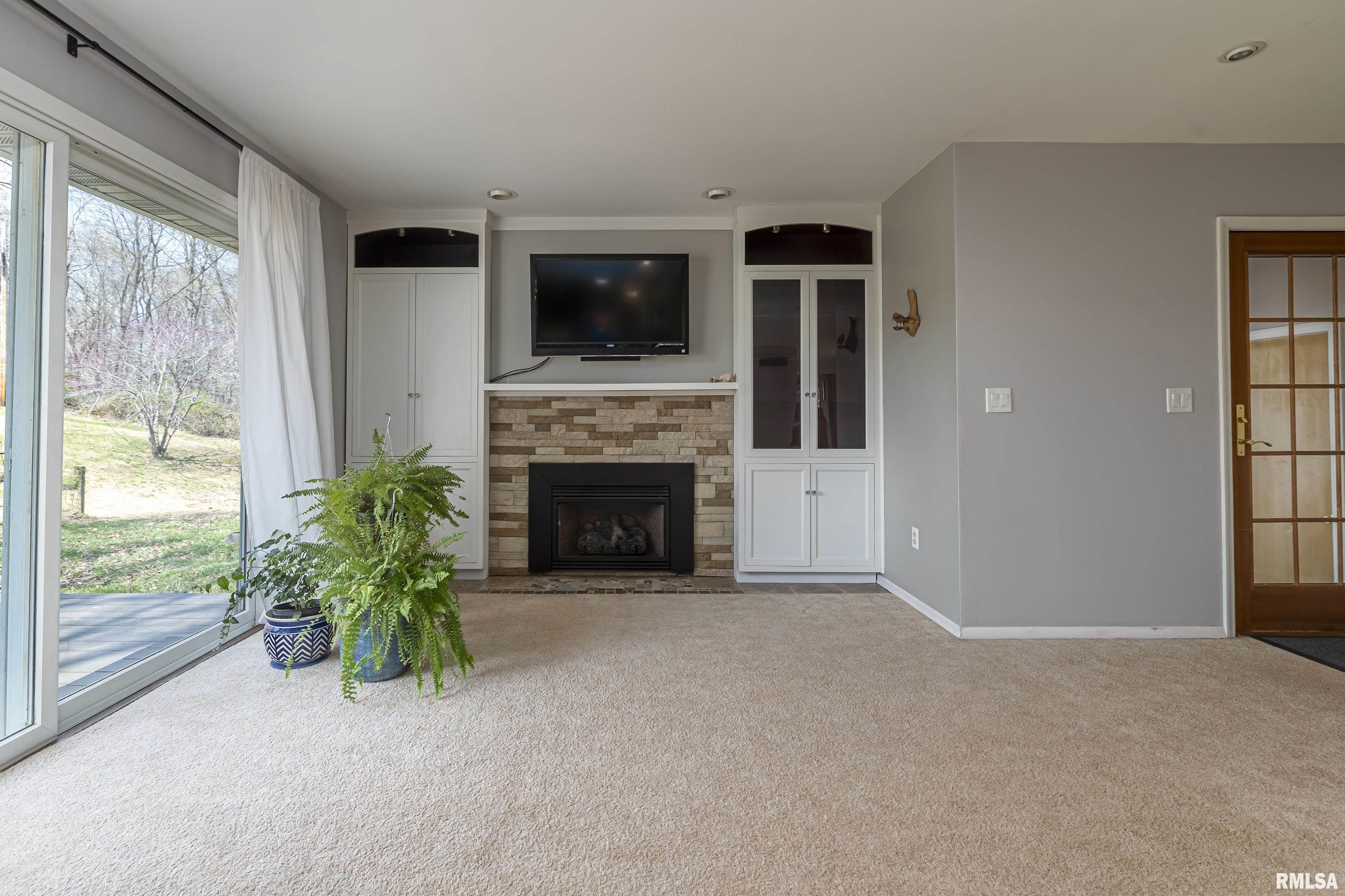 2515 Casper Church Road Cobden, IL 62920 - Photo 8 of 37 Gallery Image 8