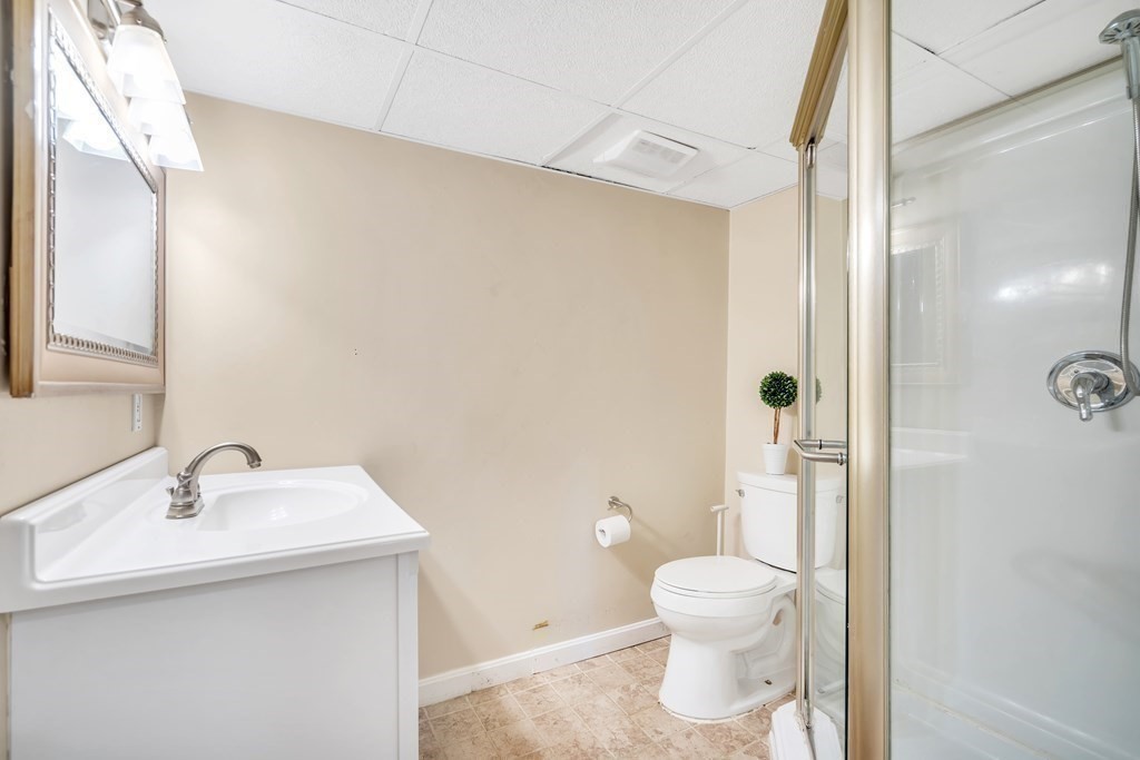 32 Tatum Road Shrewsbury, MA 01545 - Photo 19 of 21 Gallery Image 19
