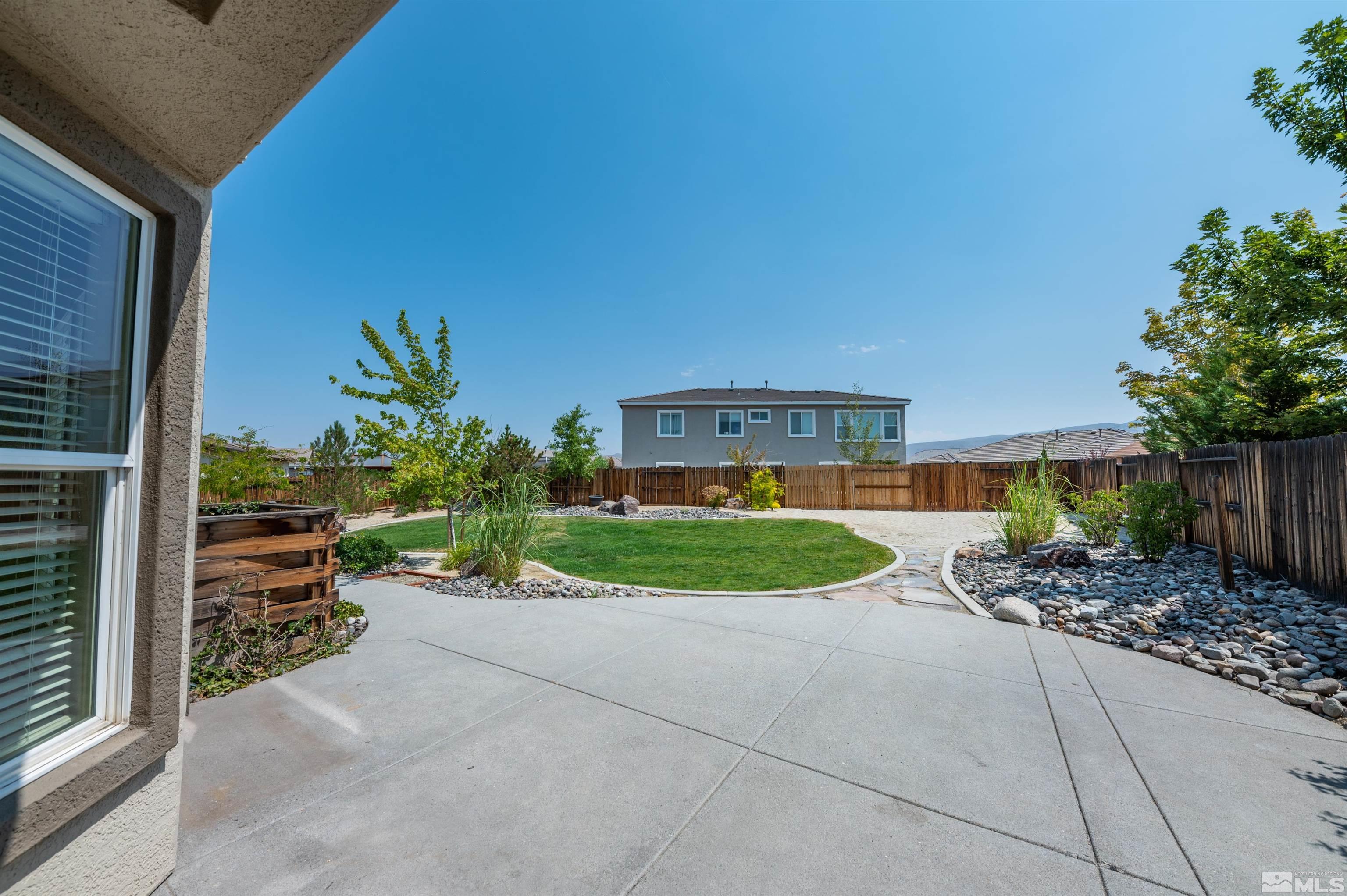 10550 Dillingham Drive Reno, NV 89521 - Photo 36 of 38 Photo 37