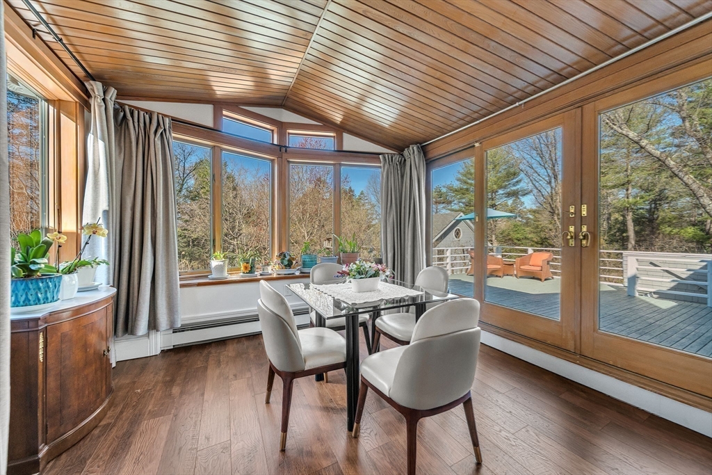 39 Kings Grant Road Weston, MA 02493 - Photo 14 of 42