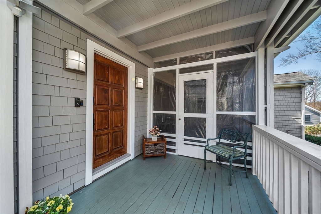 39 Kings Grant Road Weston, MA 02493 - Photo 5 of 42