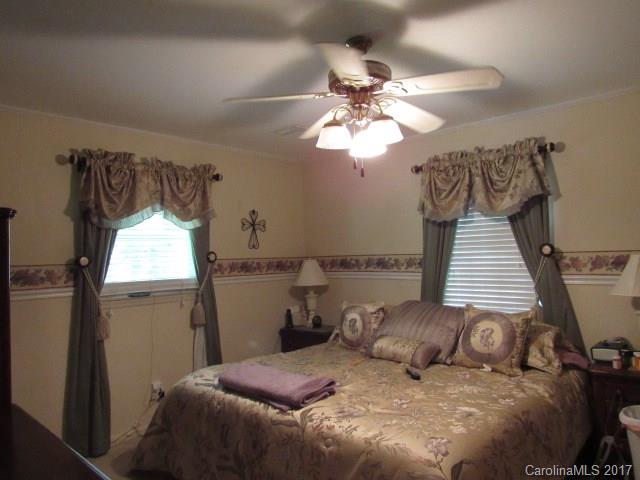 1014 Wedgewood Road Lancaster, SC 29720 - Photo 11 of 15 Gallery Image 11
