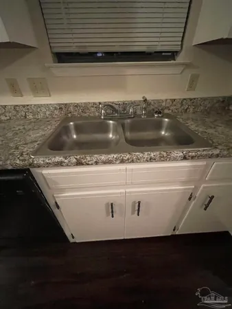 $1,225 | 10049 Hillview Road, Pensacola, FL 32514