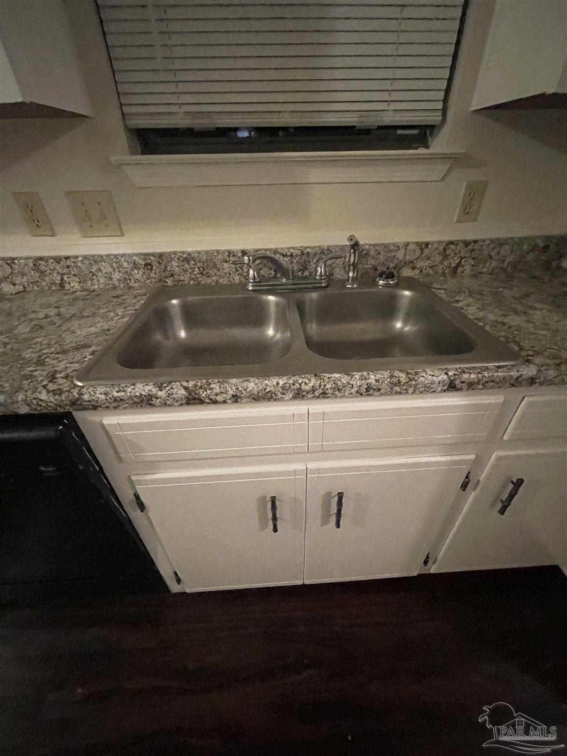 10049 Hillview Road Pensacola, FL 32514 - Photo 11 of 23