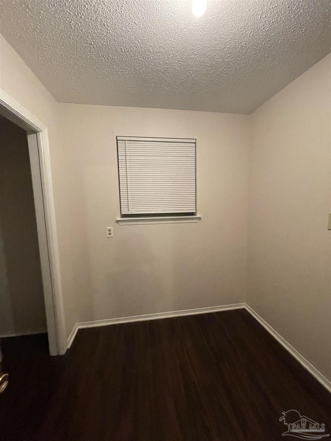 10049 Hillview Road Pensacola, FL 32514 - Photo 14 of 23