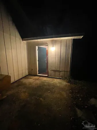 $1,225 | 10049 Hillview Road, Pensacola, FL 32514