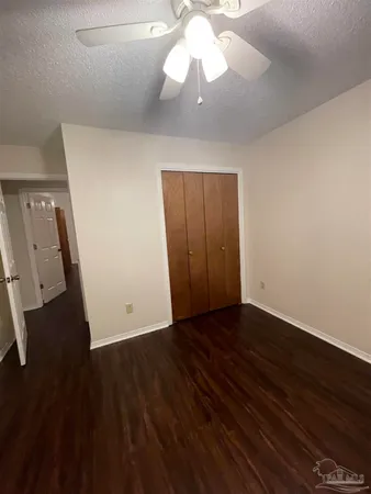 $1,225 | 10049 Hillview Road, Pensacola, FL 32514