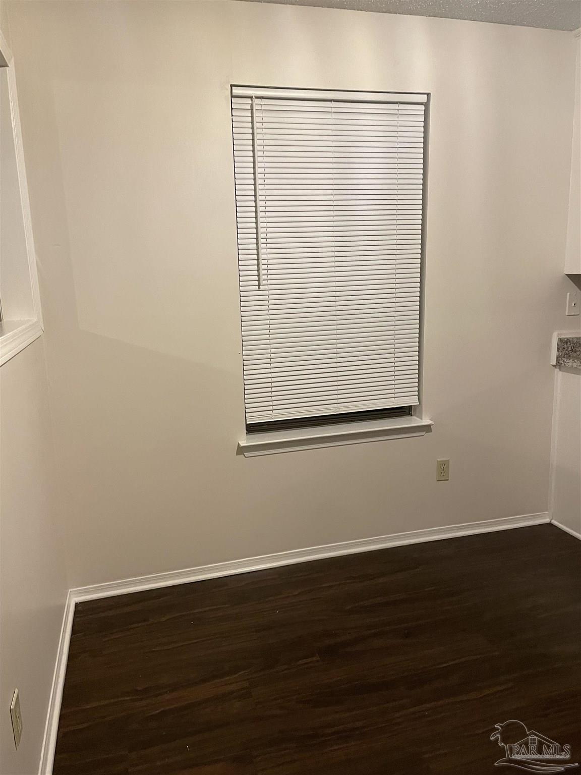 10049 Hillview Road Pensacola, FL 32514 - Photo 7 of 23